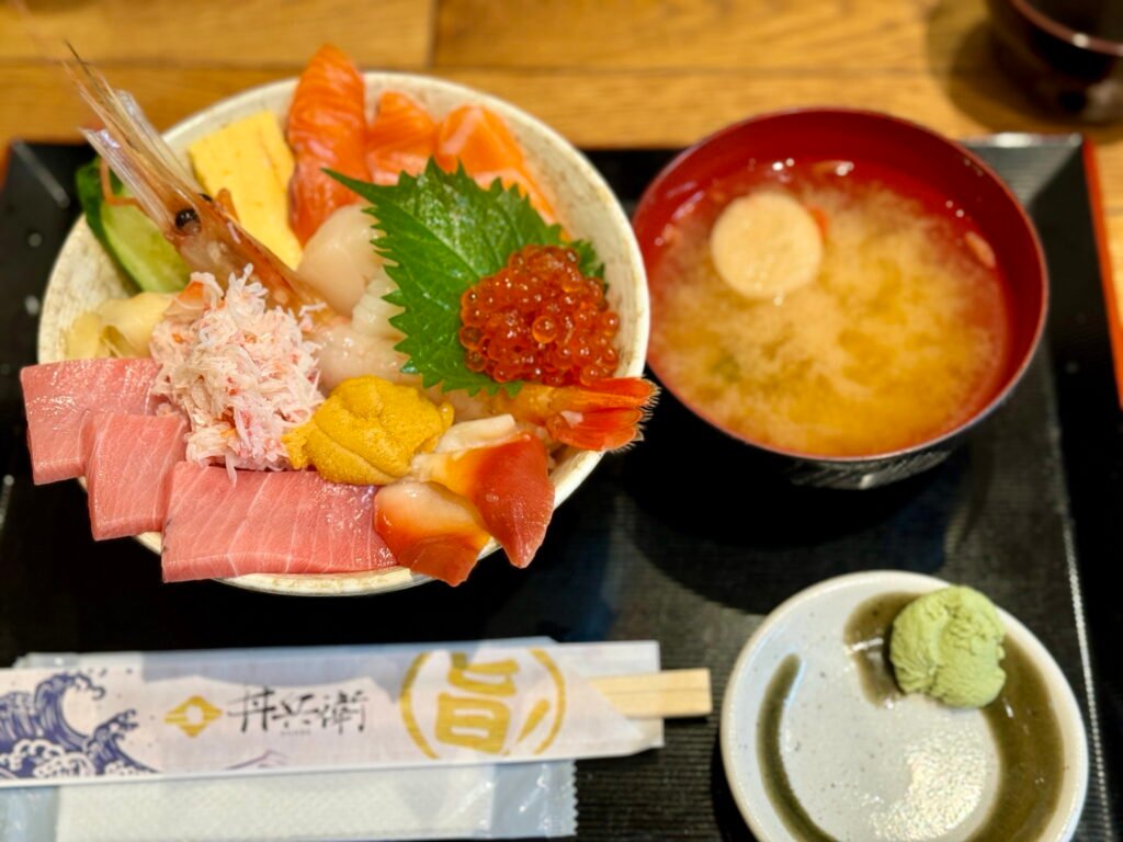 Kaisendon at Nijo Market Sapporo Seafood Donbei