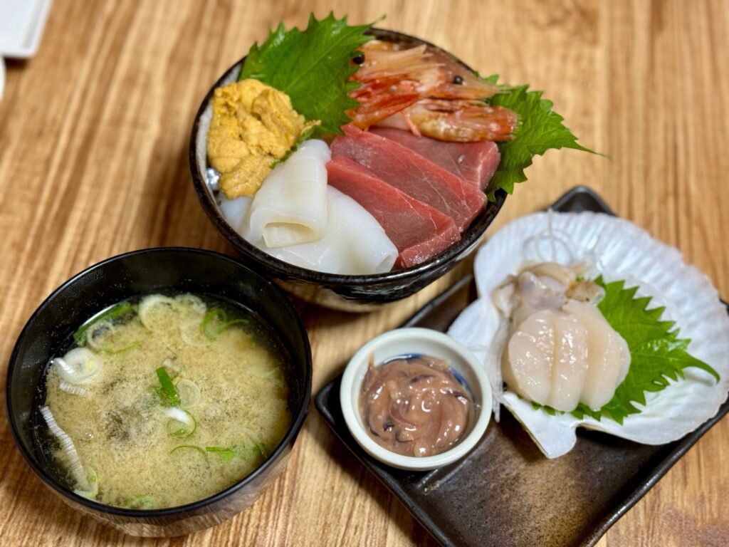 Lunch at Fresh Fish Diner KAWASHIMA, Otaru Triangle Market
